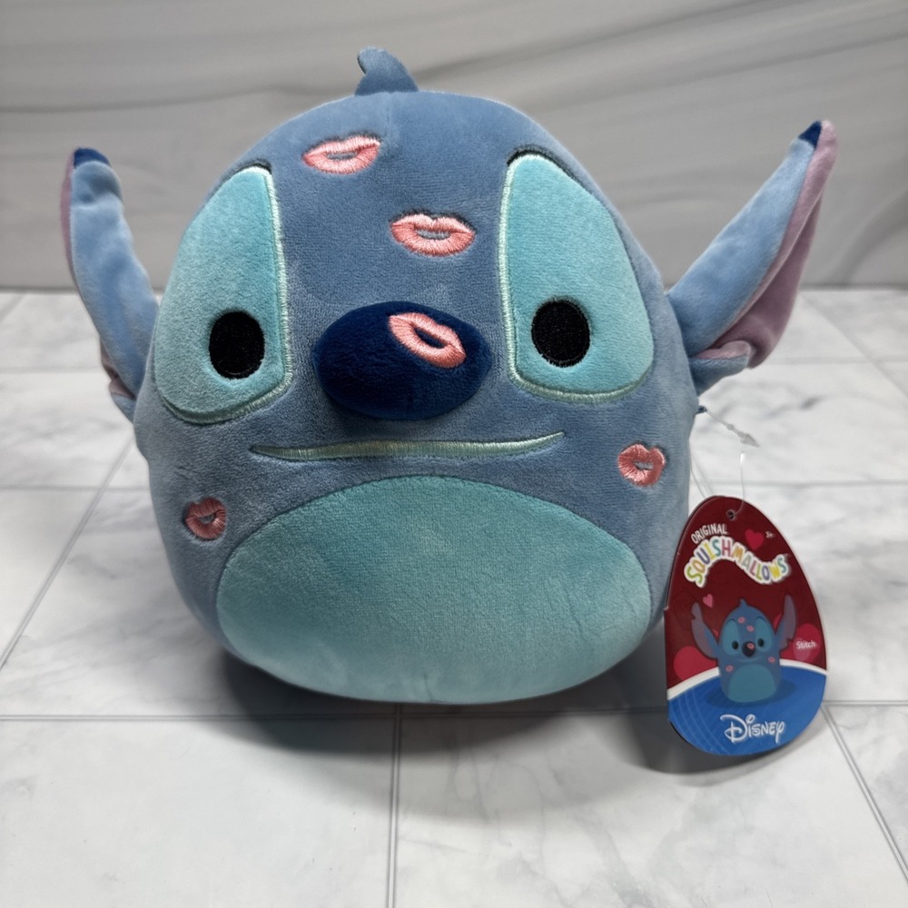 Squishmallows Original 8" Disney Valentines Day Stitch with Kisses New With Tags